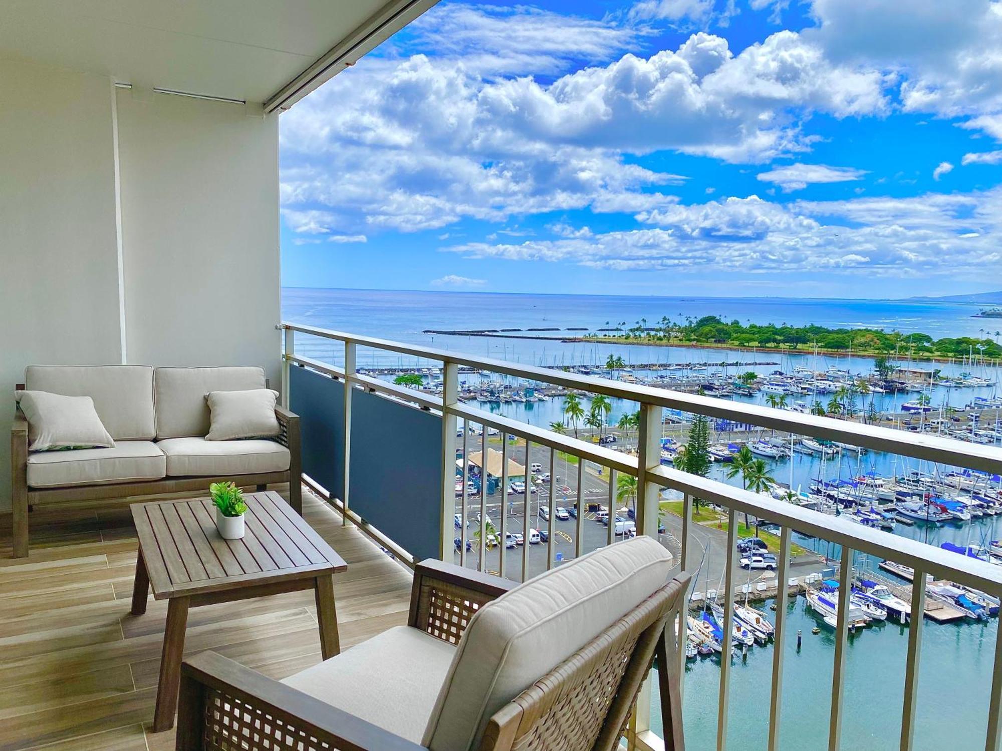 Panoramic Oceanview Resort - Full Kitchen In Each Room, 2 Swimming Pools, Onsite Restaurants, Fireworks Every Friday Гонолулу Экстерьер фото