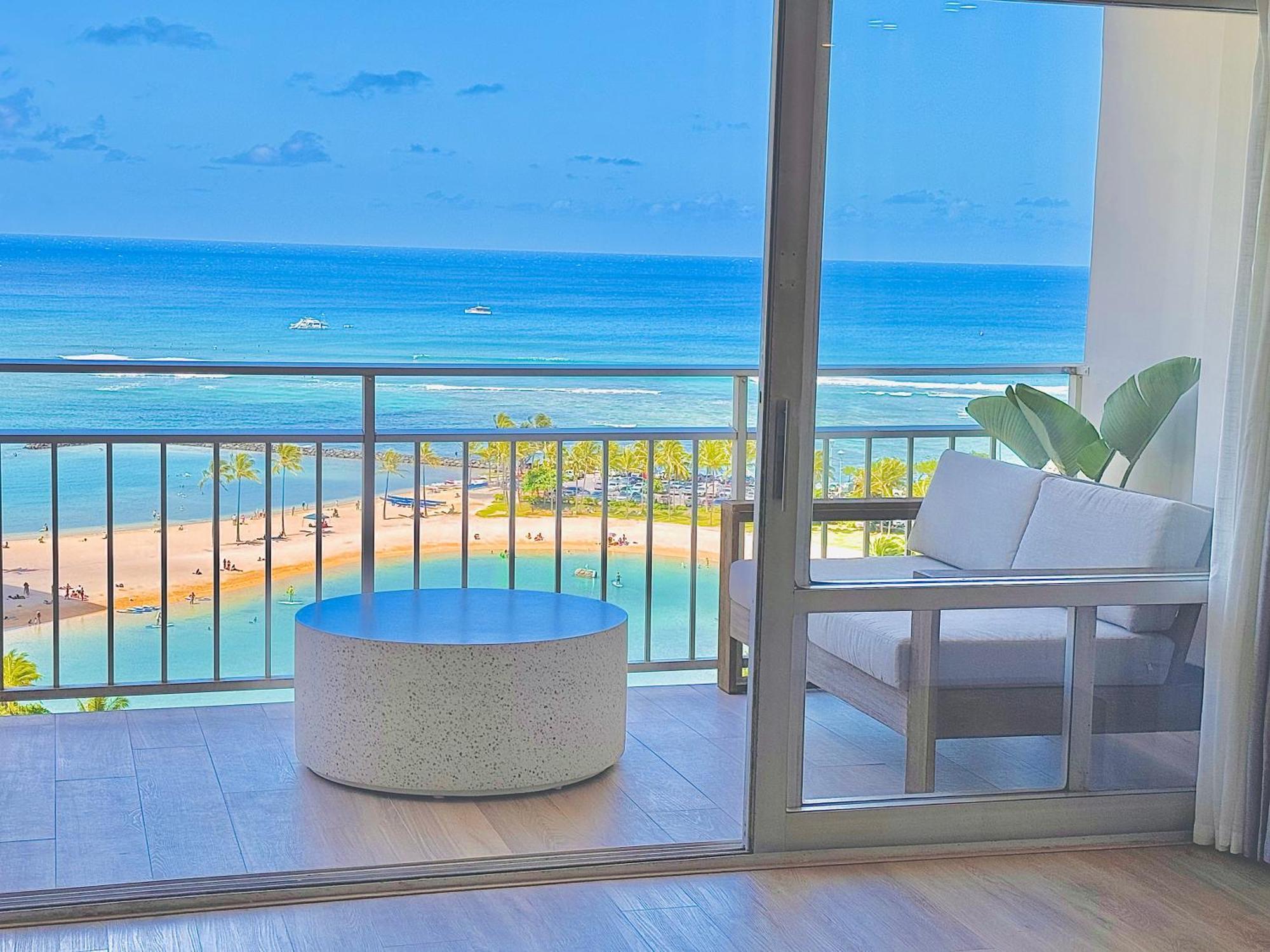 Panoramic Oceanview Resort - Full Kitchen In Each Room, 2 Swimming Pools, Onsite Restaurants, Fireworks Every Friday Гонолулу Экстерьер фото