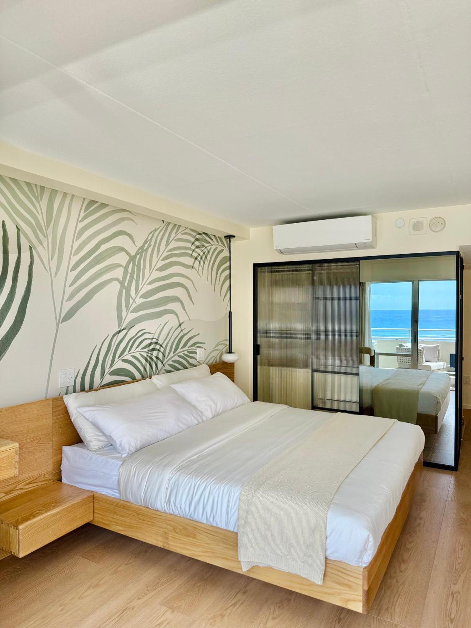 Panoramic Oceanview Resort - Full Kitchen In Each Room, 2 Swimming Pools, Onsite Restaurants, Fireworks Every Friday Гонолулу Экстерьер фото
